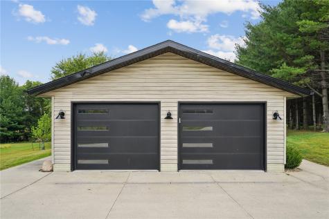 3307 55th Street Center Point IA 52213