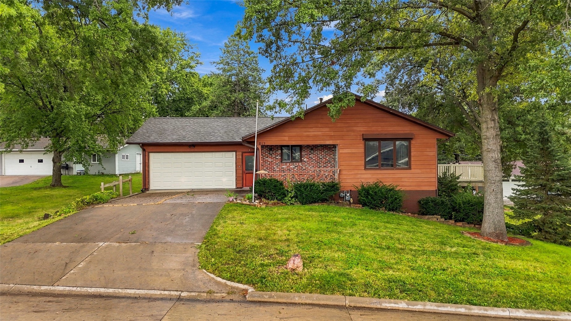 812 12th Street Kalona IA 52247
