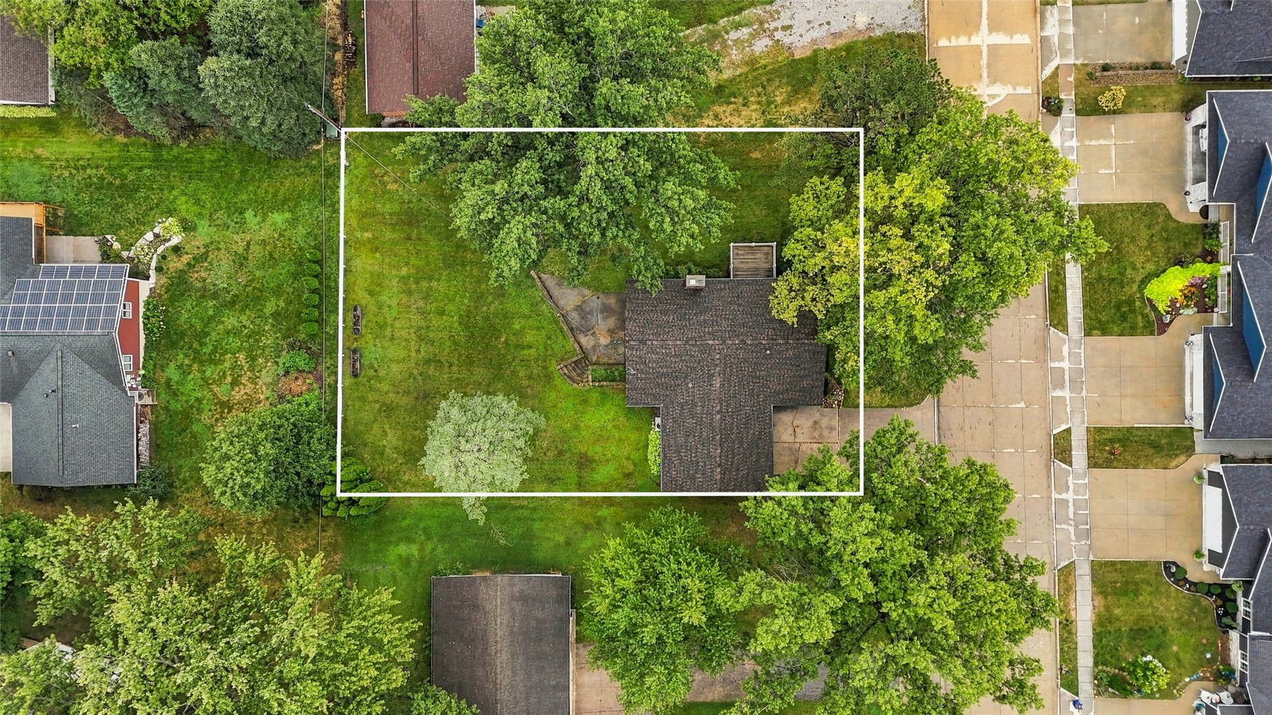 812 12th Street Kalona IA 52247