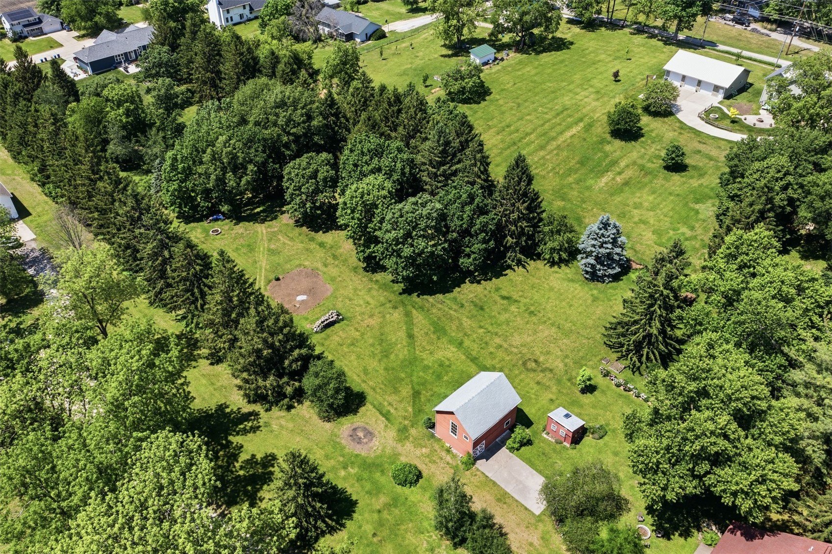 215 10th Avenue SW Mt Vernon IA 52314
