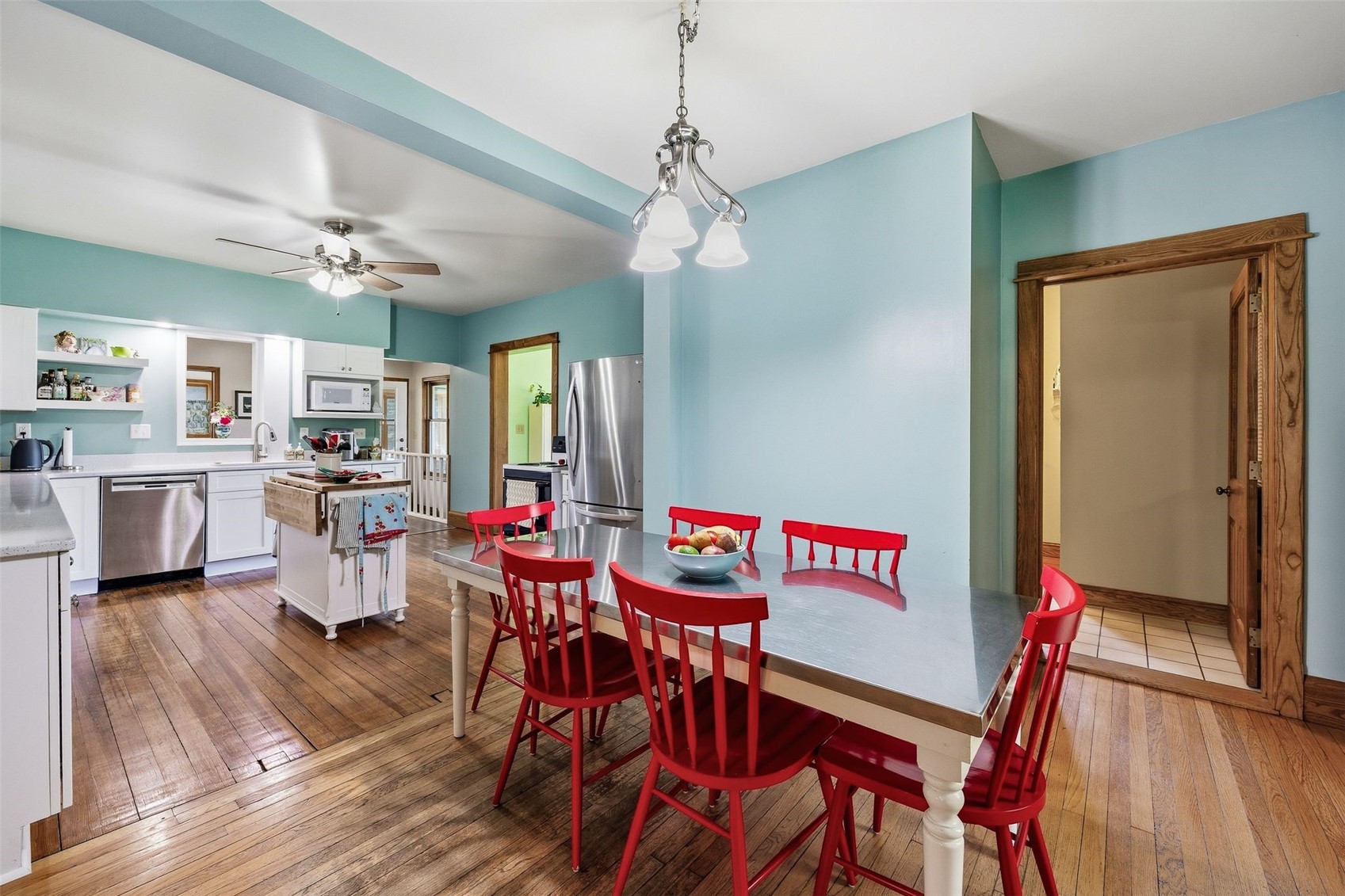 215 10th Avenue SW Mt Vernon IA 52314
