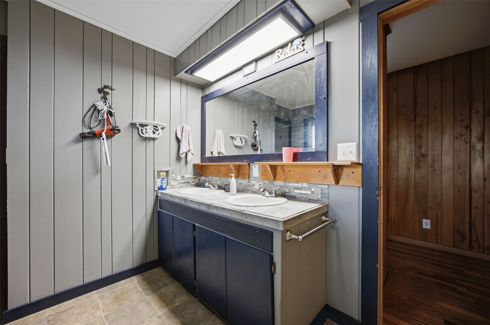 2609 1st Avenue SW Cedar Rapids IA 52404