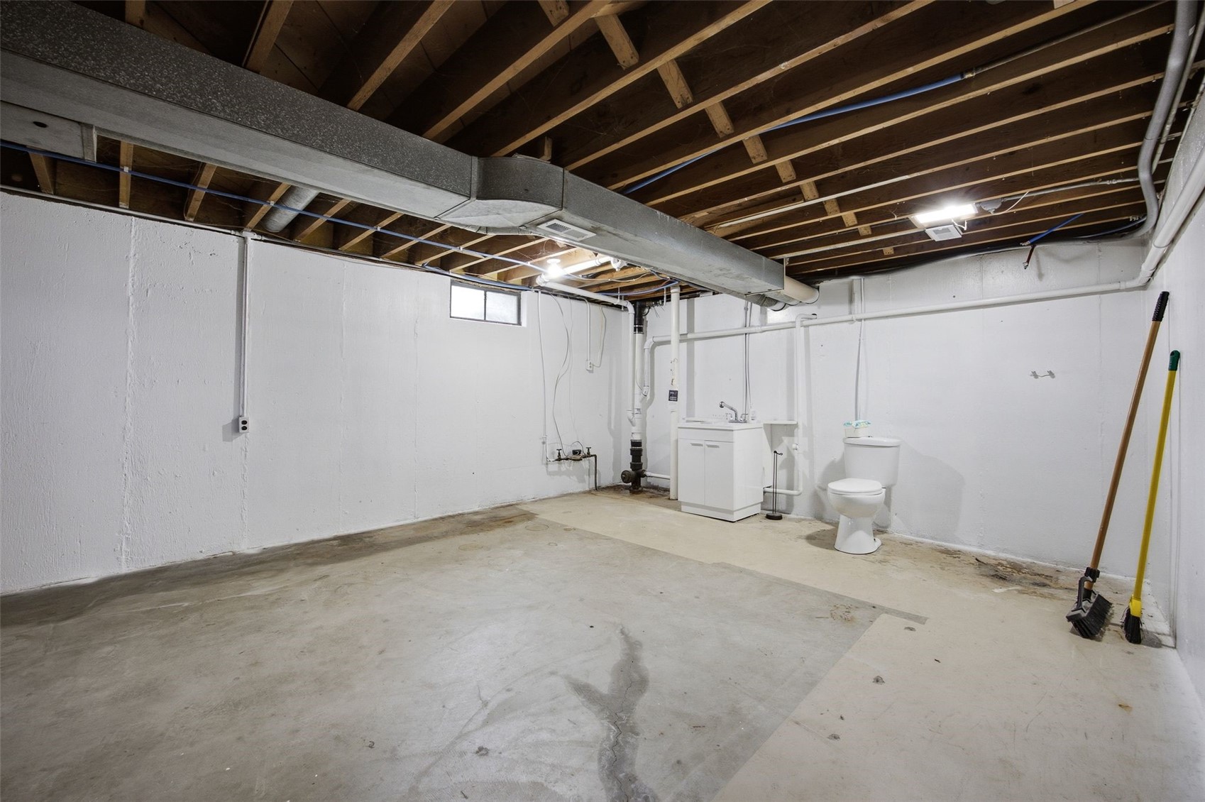 2609 1st Avenue SW Cedar Rapids IA 52404