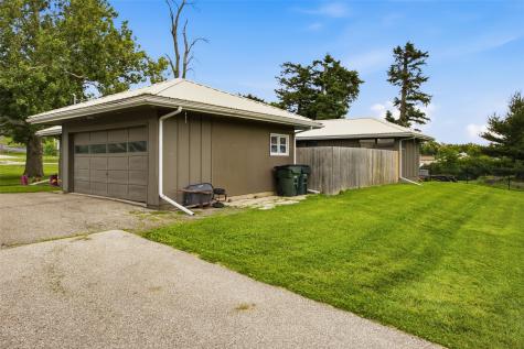 2609 1st Avenue SW Cedar Rapids IA 52404