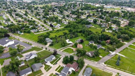 2609 1st Avenue SW Cedar Rapids IA 52404