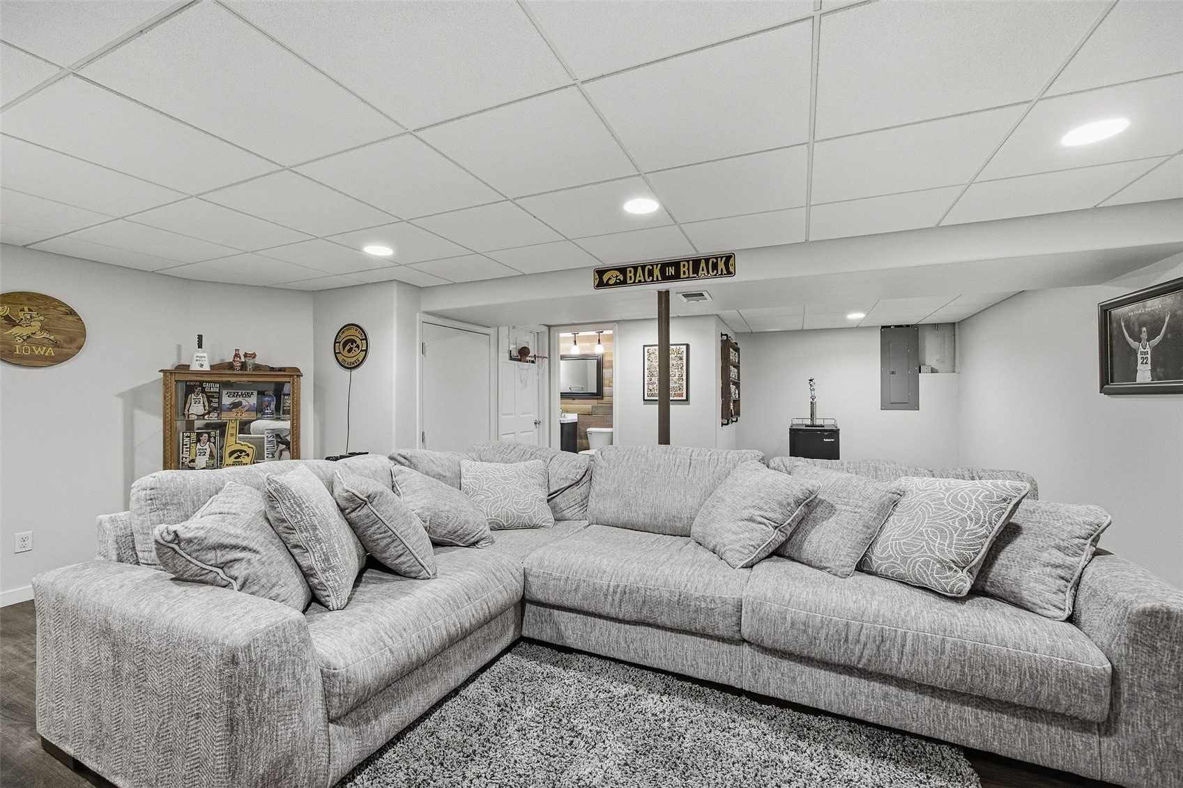 1648 24th Street NW Cedar Rapids IA 52405