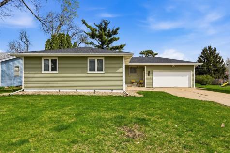 1780 25th Avenue Marion IA 52302