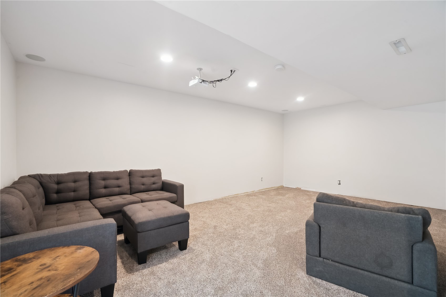 7113 West Park Road NE Cedar Rapids IA 52402