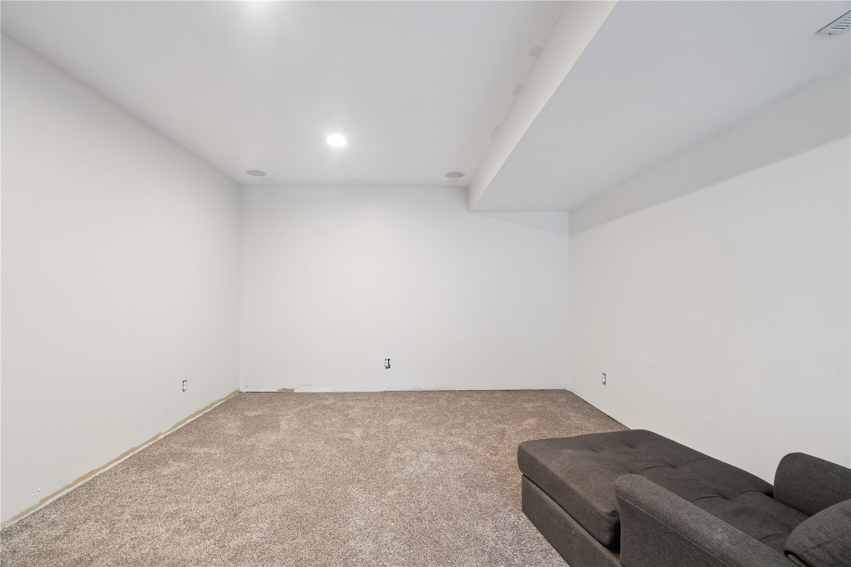 7113 West Park Road NE Cedar Rapids IA 52402
