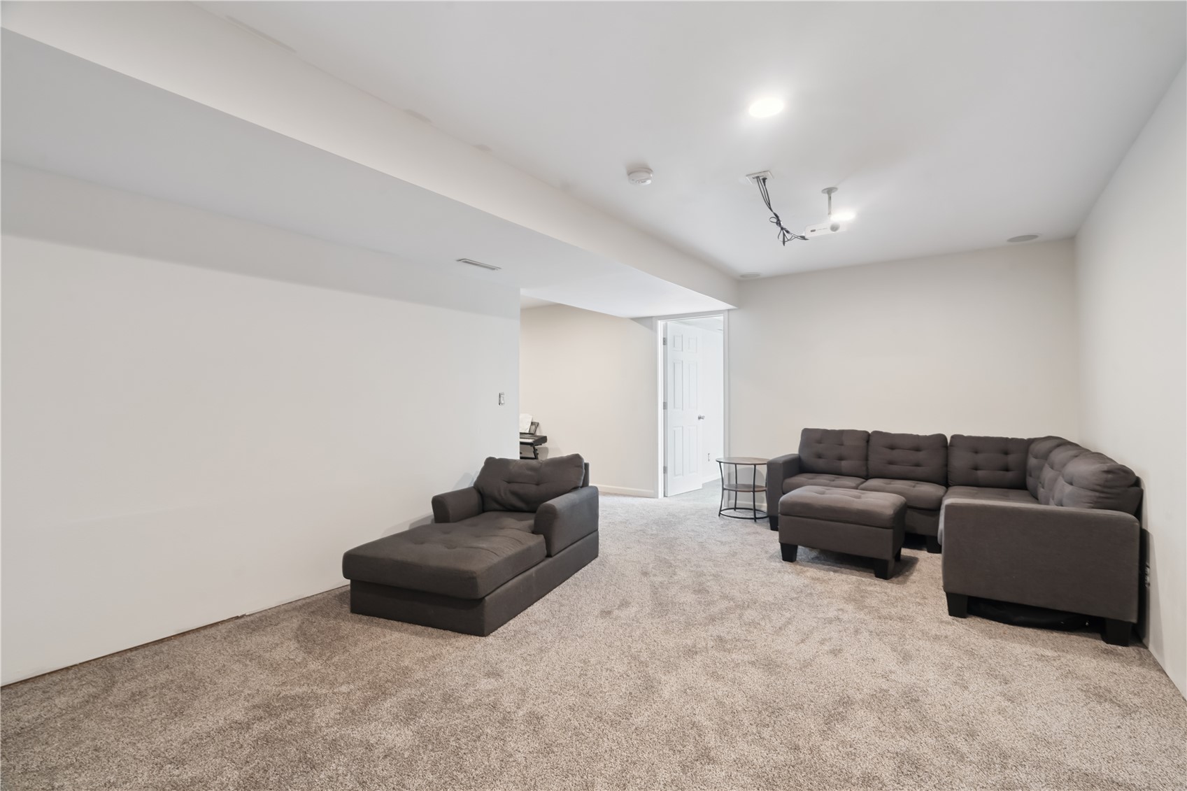 7113 West Park Road NE Cedar Rapids IA 52402