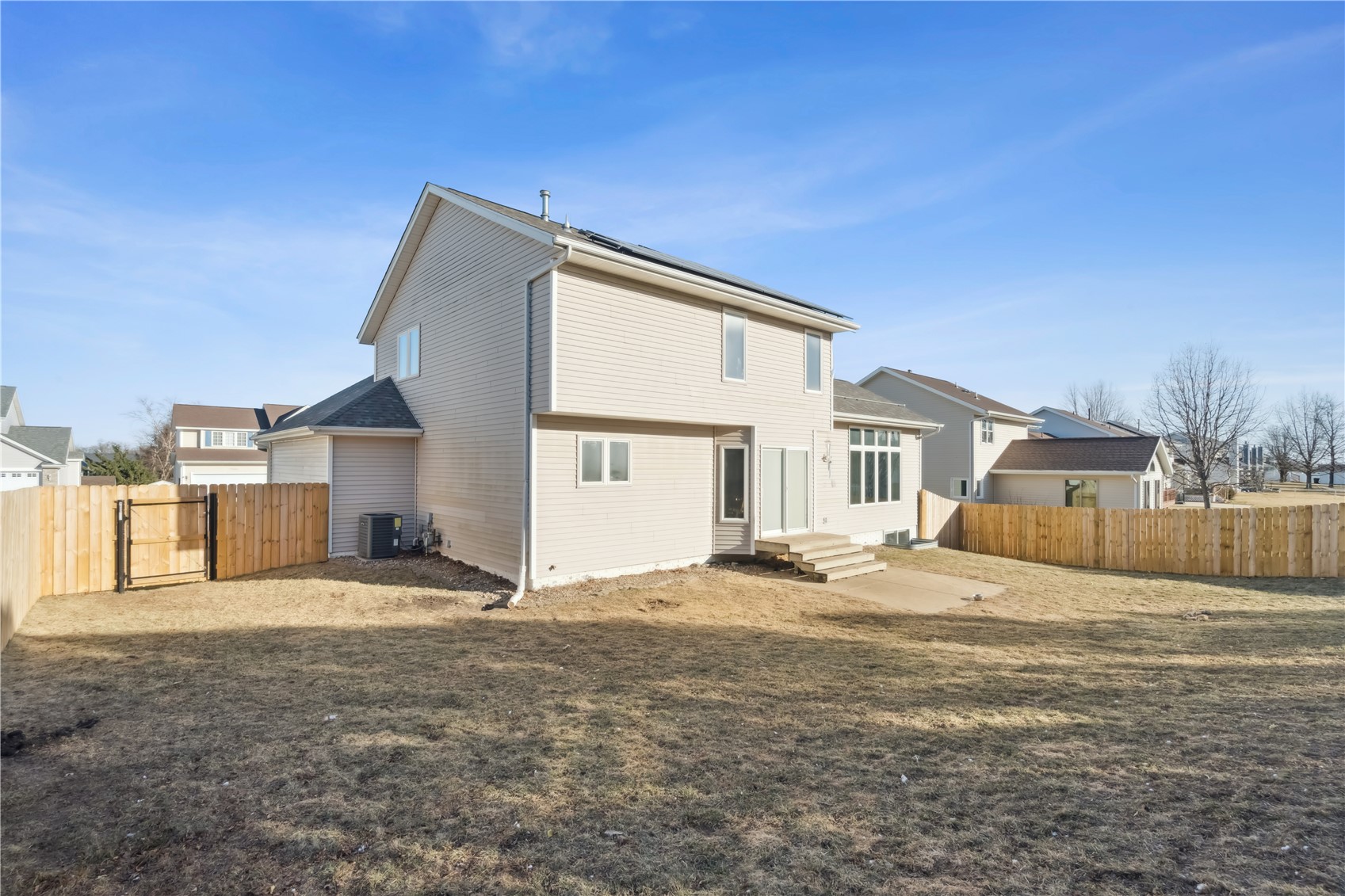 7113 West Park Road NE Cedar Rapids IA 52402