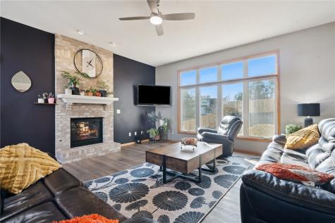 7113 West Park Road NE Cedar Rapids IA 52402