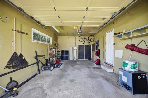 1225 29th Street NE Cedar Rapids IA 52402