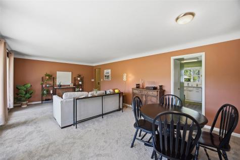 1225 29th Street NE Cedar Rapids IA 52402