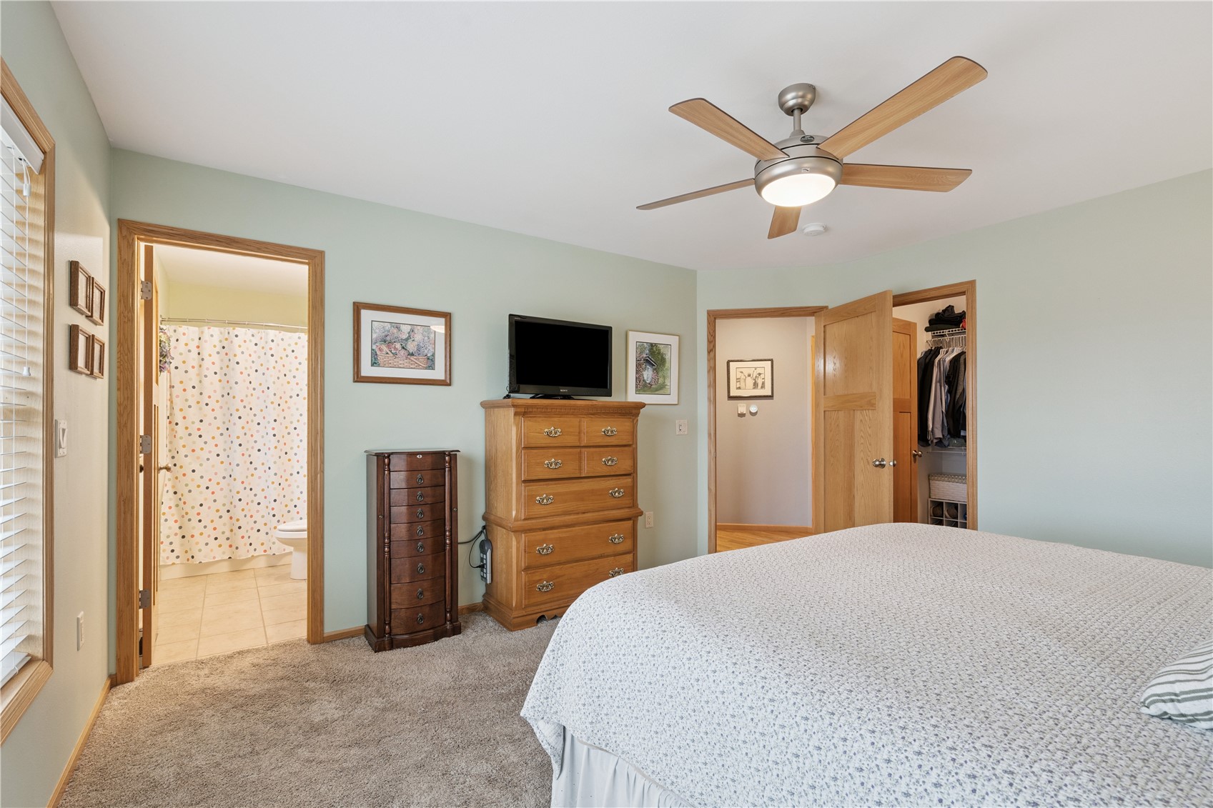 1101 Wood Lily Road Solon IA 52333