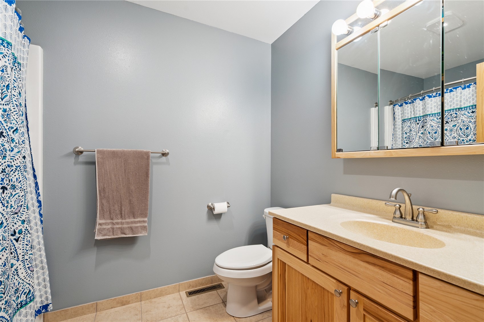 1101 Wood Lily Road Solon IA 52333