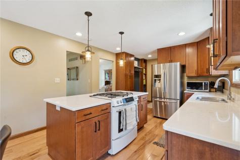 416 Lawndale Drive Cedar Rapids IA 52403