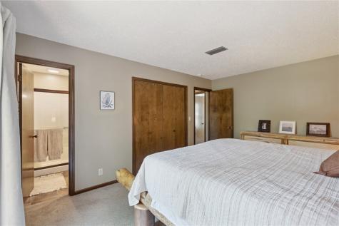 416 Lawndale Drive Cedar Rapids IA 52403