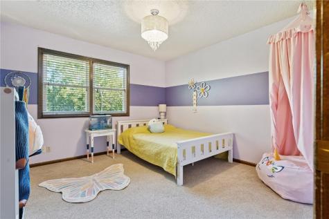 416 Lawndale Drive Cedar Rapids IA 52403