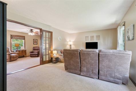 416 Lawndale Drive Cedar Rapids IA 52403