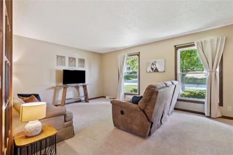 416 Lawndale Drive Cedar Rapids IA 52403