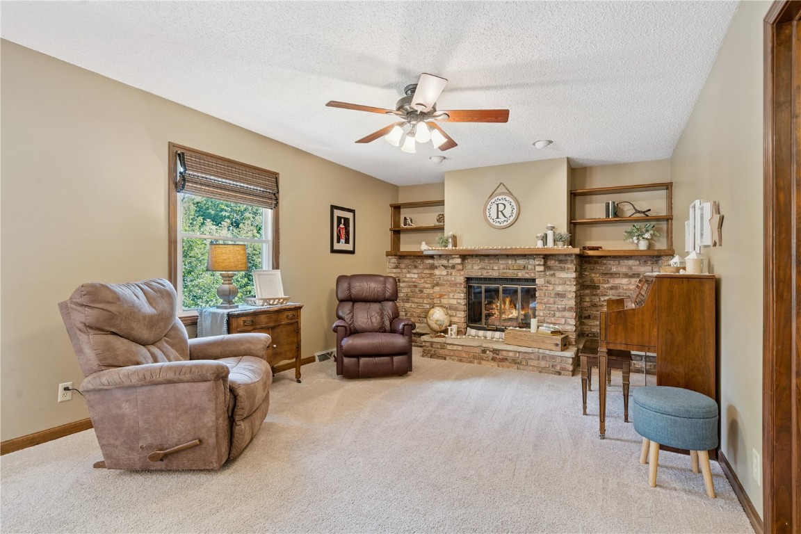416 Lawndale Drive Cedar Rapids IA 52403