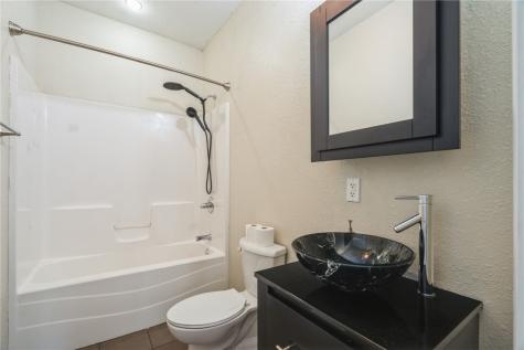 531 10th Street SW Cedar Rapids IA 52404
