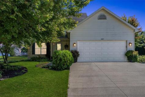 1417 Fox Trail Drive NE Cedar Rapids IA 52402