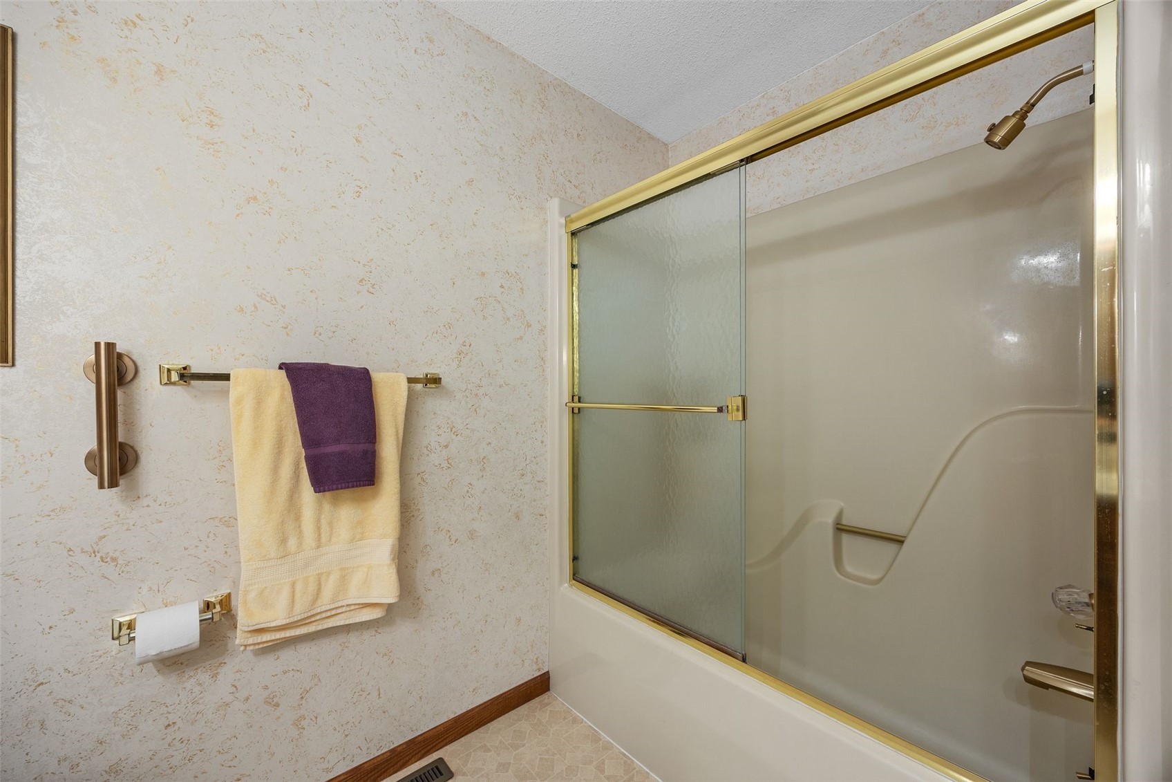 2255 Windsor Court Marion IA 52302