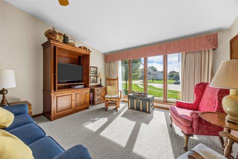 2255 Windsor Court Marion IA 52302
