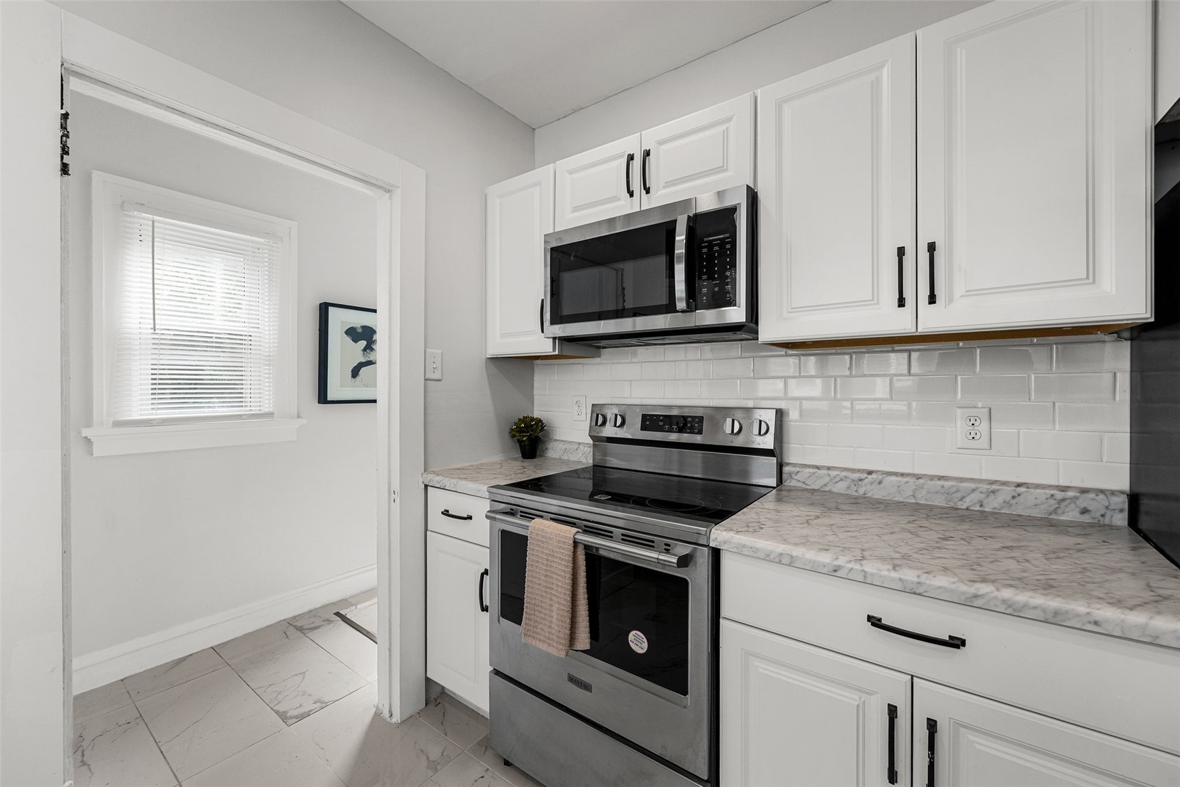 1933 Higley Avenue SE Cedar Rapids IA 52403