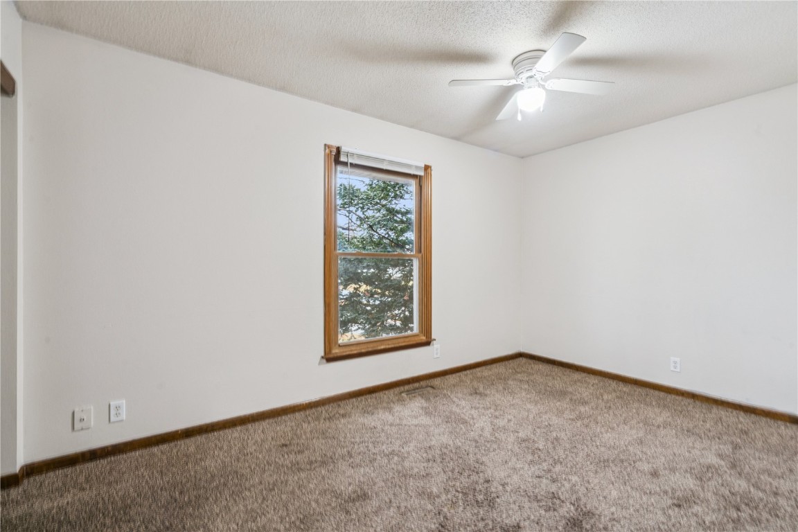 1626 Homewood Lane NE Cedar Rapids IA 52402