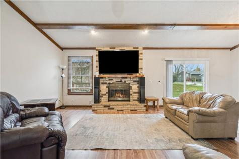 1626 Homewood Lane NE Cedar Rapids IA 52402