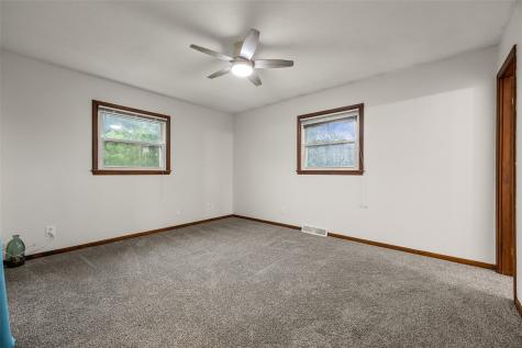 402 N Ford Street Anamosa IA 52205