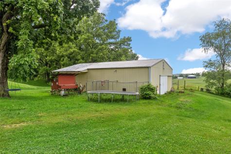 402 N Ford Street Anamosa IA 52205