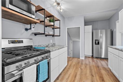 908 4th Avenue Vinton IA 52349