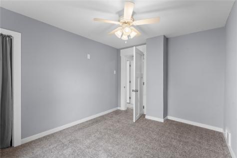 908 4th Avenue Vinton IA 52349