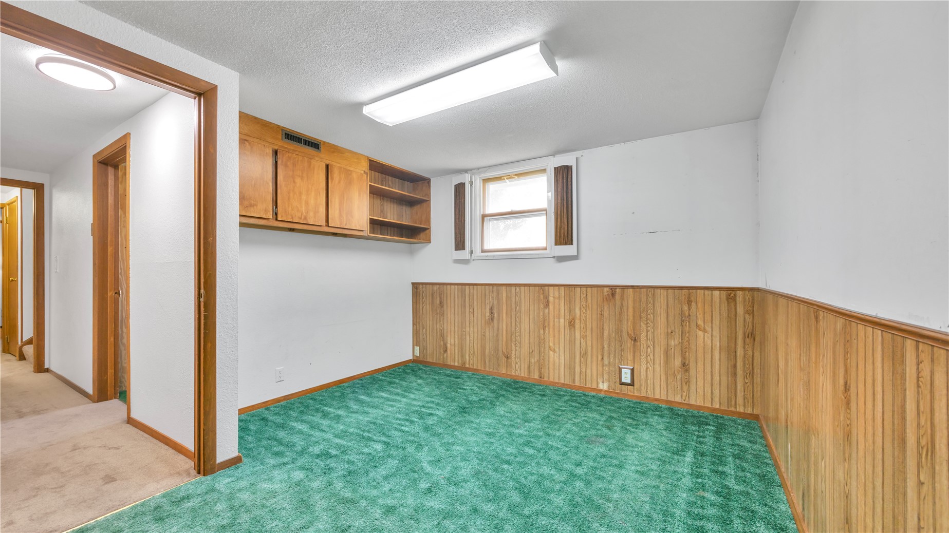 241 Norman Drive NE Cedar Rapids IA 52402