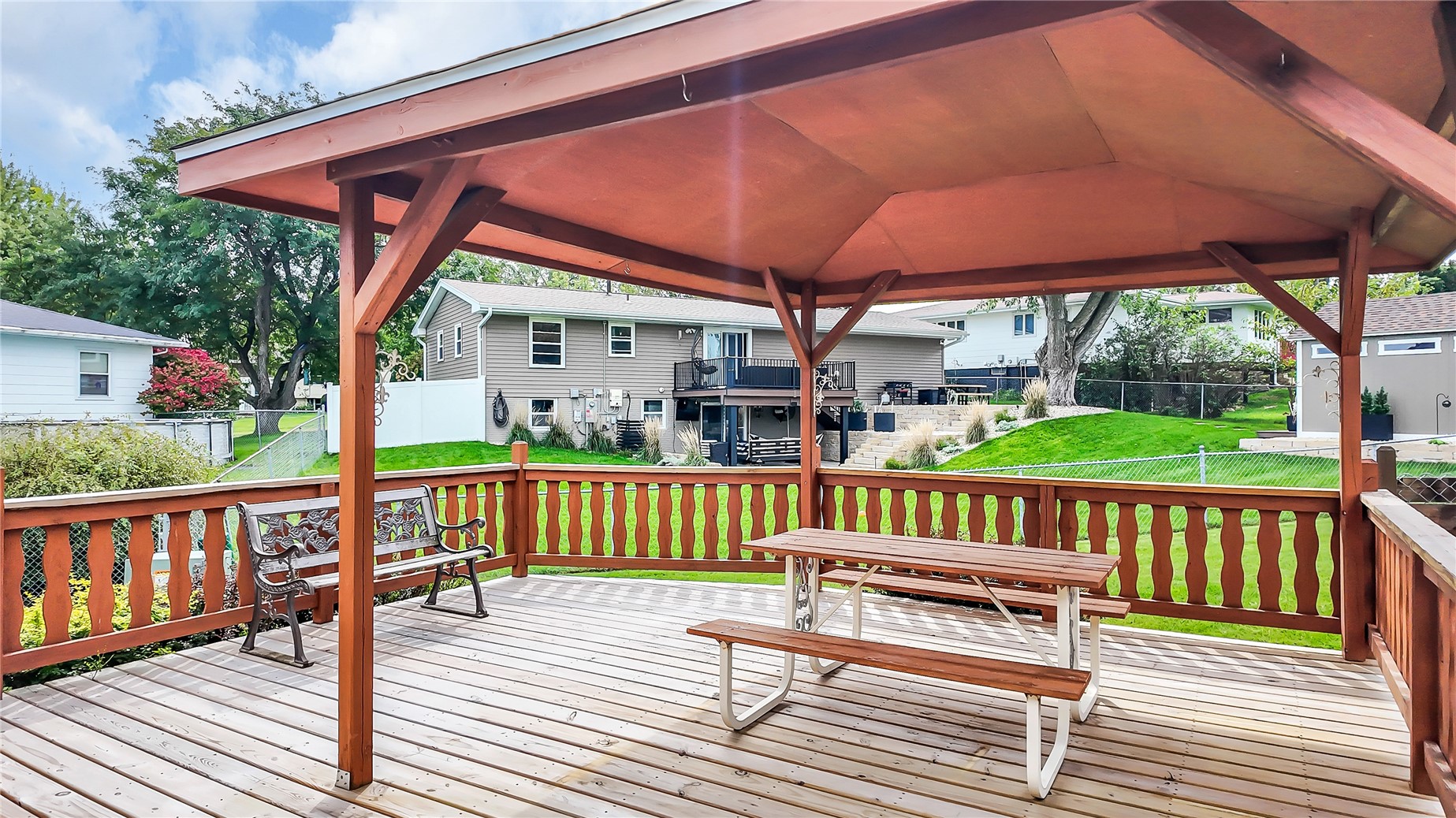 241 Norman Drive NE Cedar Rapids IA 52402