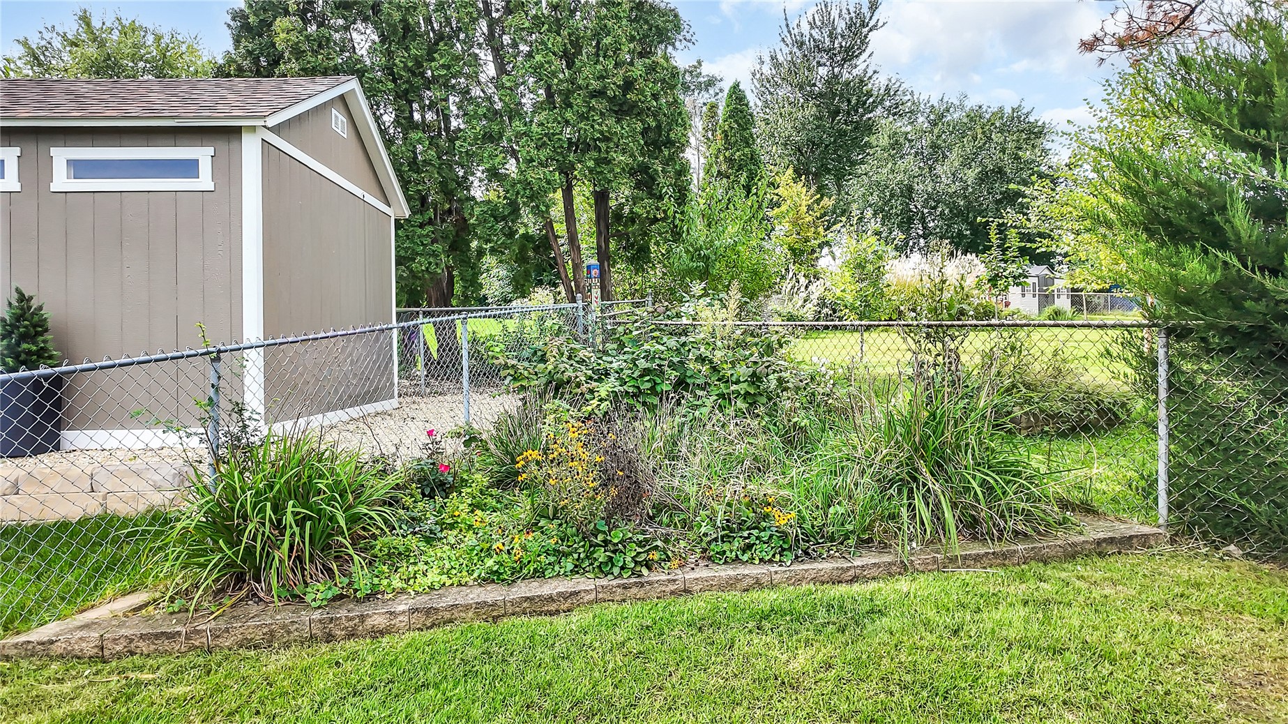 241 Norman Drive NE Cedar Rapids IA 52402