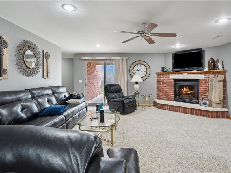 3752 Lacina Drive SW Iowa City IA 52240