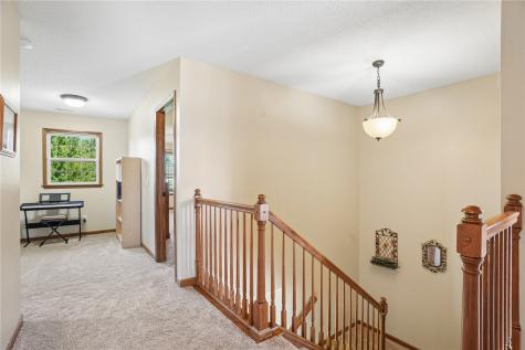 2395 Newcastle Road Marion IA 52302