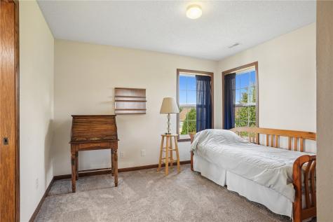 2395 Newcastle Road Marion IA 52302