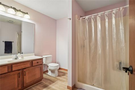 2395 Newcastle Road Marion IA 52302