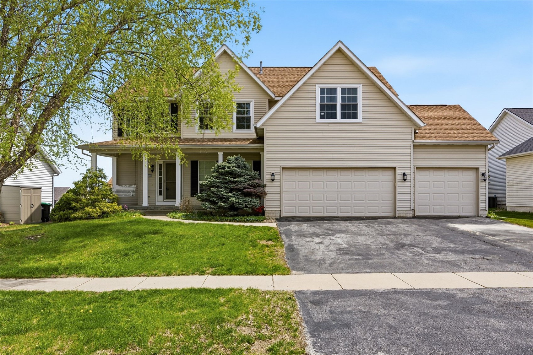 1945 41st Street Marion IA 52302