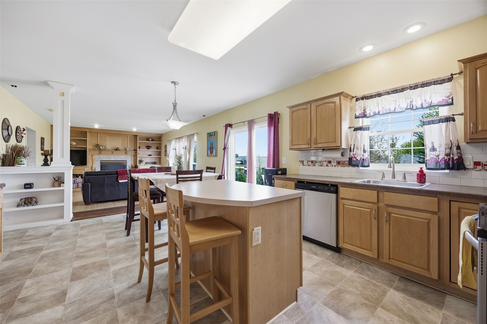 1945 41st Street Marion IA 52302