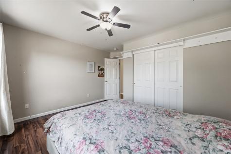1945 41st Street Marion IA 52302