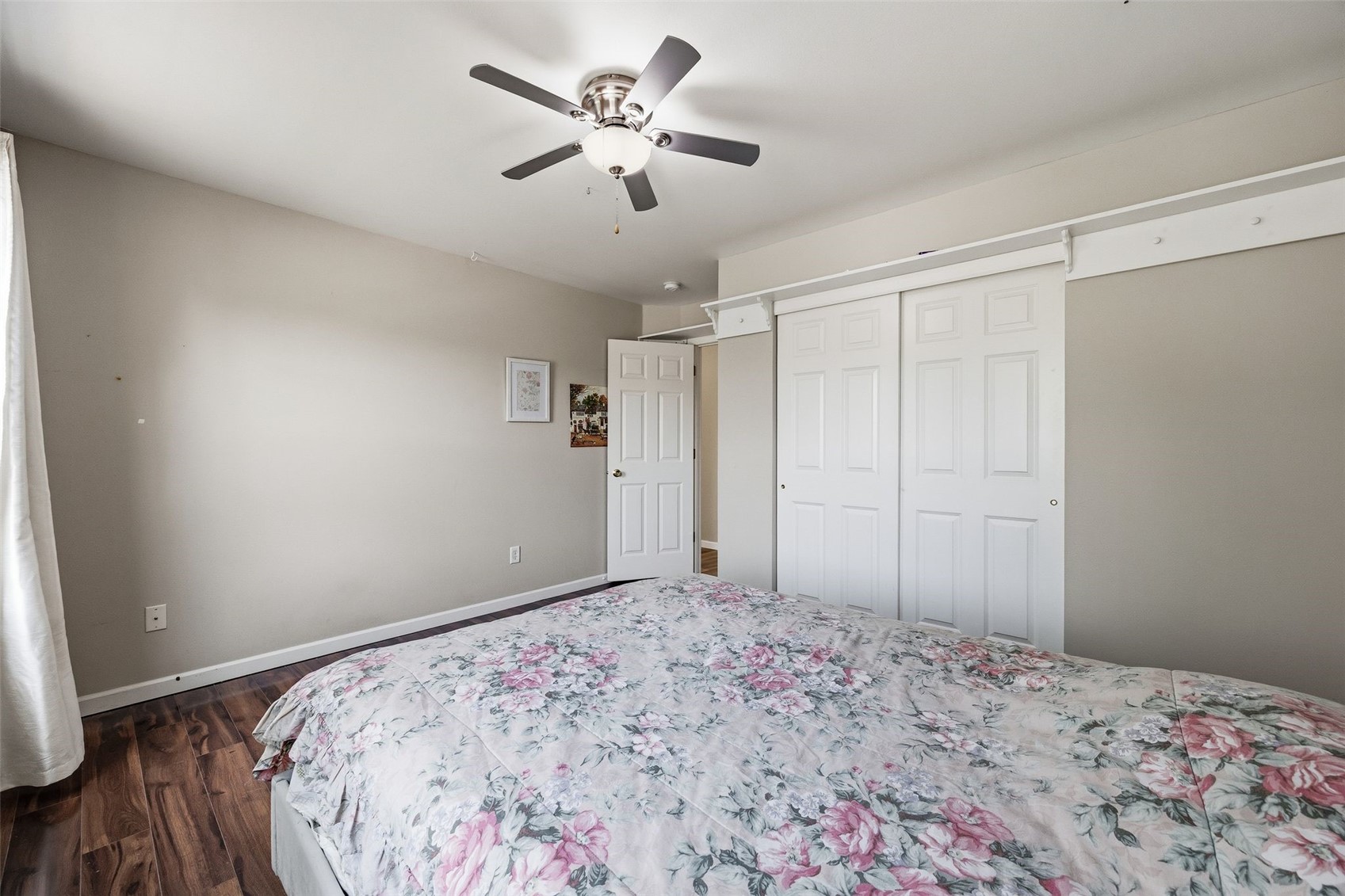 1945 41st Street Marion IA 52302