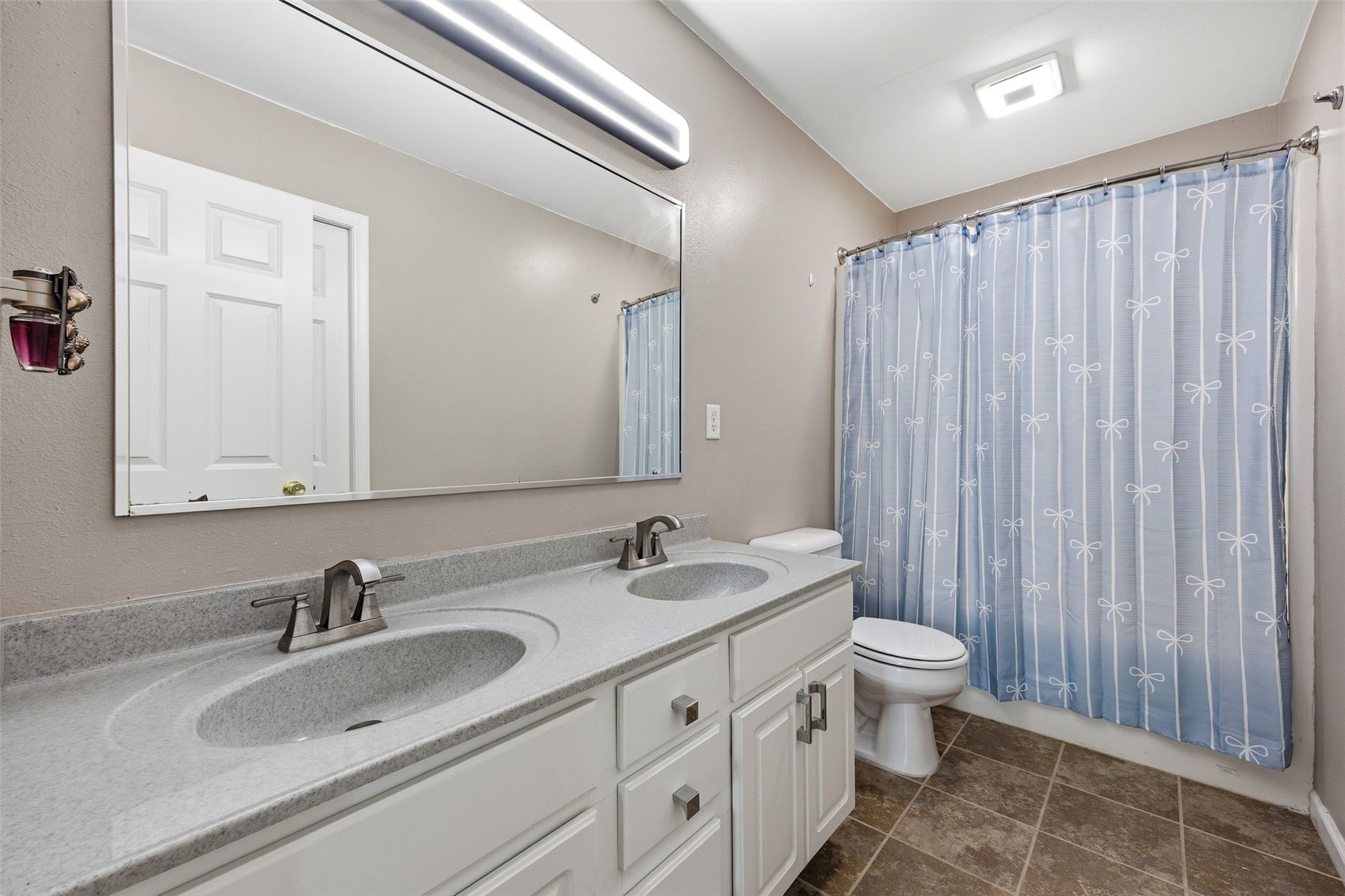 1945 41st Street Marion IA 52302