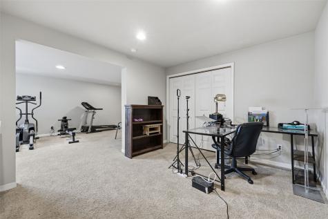 1945 41st Street Marion IA 52302